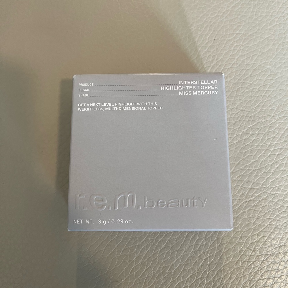 R.E.M. beauty highlighter topper interstellar miss mercury
